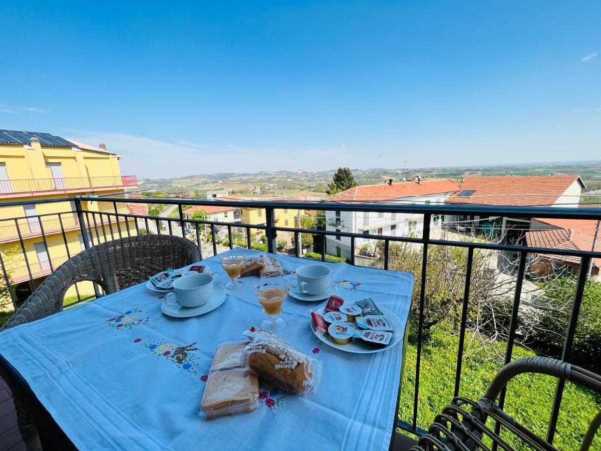 Casa Vacanze Con Vista Panoramica Frassinello Dış mekan fotoğraf